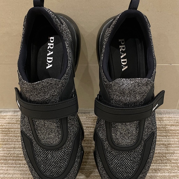 Low-top knit textile Prada sneakers marled in black and silver-tone. - Picture 4 of 4